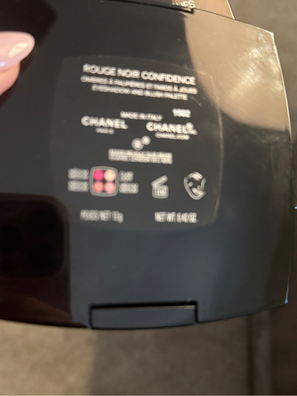 Chanel rouge noir palette - Picture 3 of 3